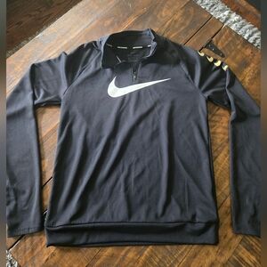 Nike Dri-Fit Long Sleeved Shirt Size XS
